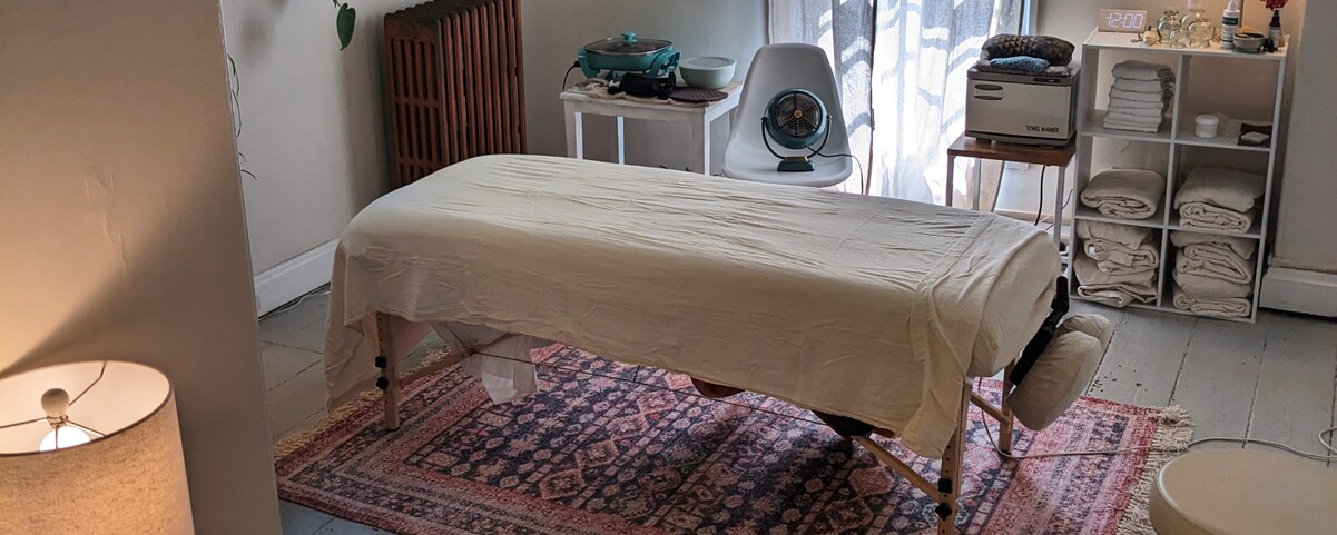 Homebody Massage + Yoga