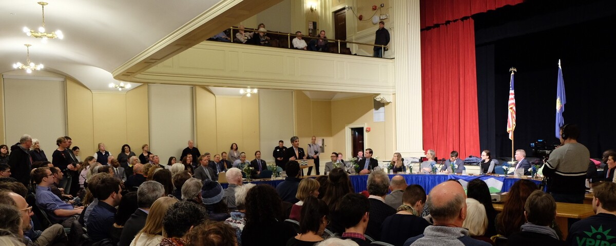 Contois Auditorium at City Hall