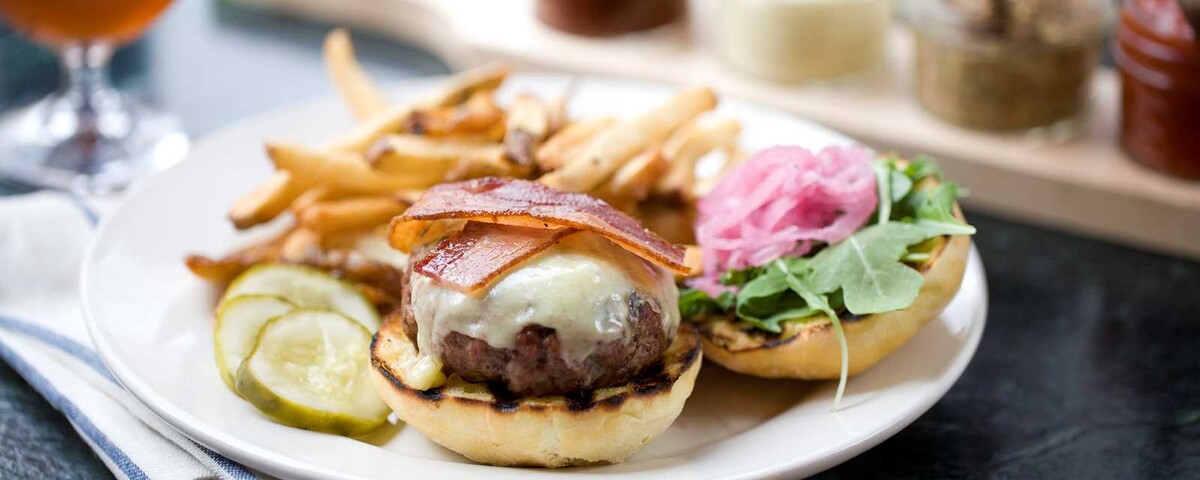 Farmhouse Tap & Grill