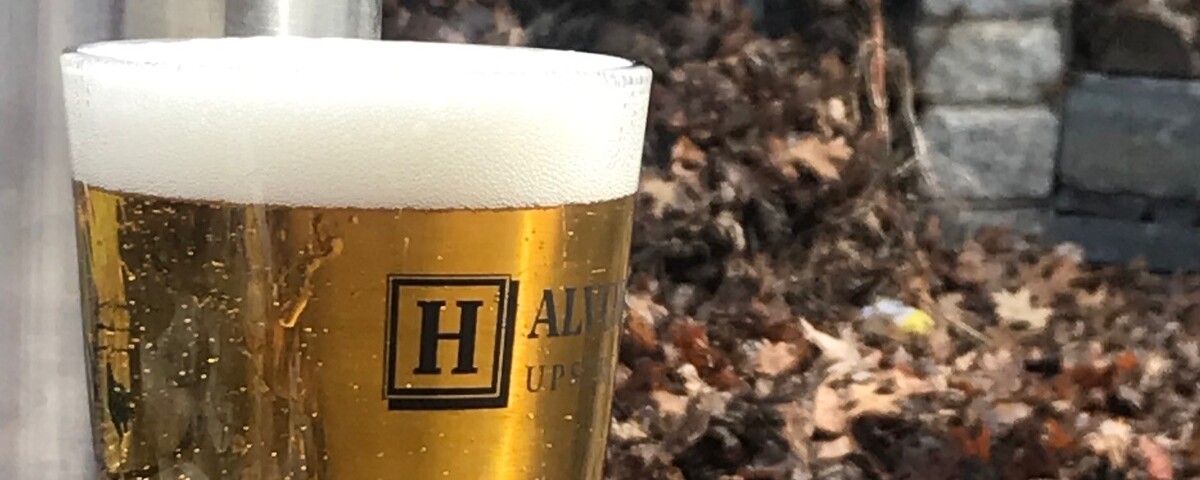 Halvorson's Upstreet Cafe